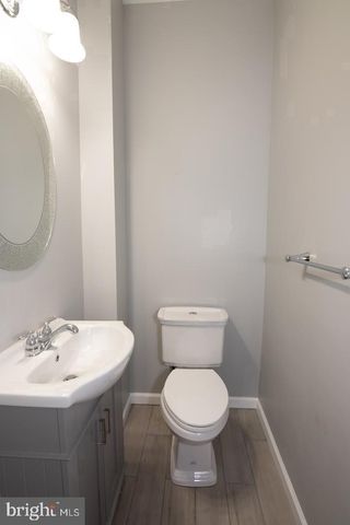 745 DOLPHIN ST, Baltimore, MD 21217