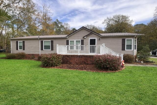 1044 Hickory Drive, Summerton, SC 29148
