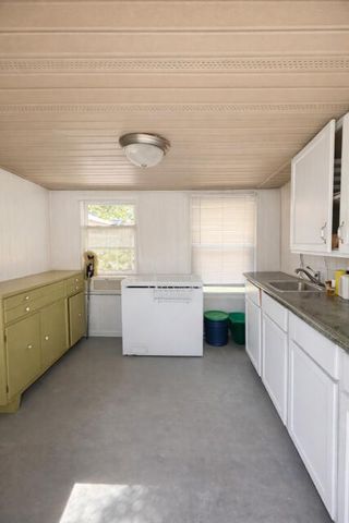 1044 Hickory Drive, Summerton, SC 29148