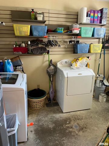 5504 MARION Road, Metropolis, IL 62960