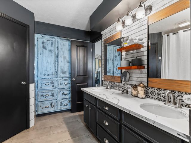 15924 Fm 442 Road, Needville, TX 77461