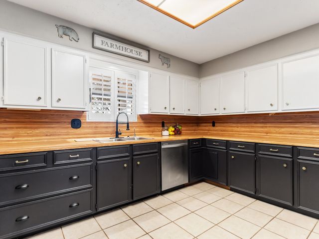 15924 Fm 442 Road, Needville, TX 77461