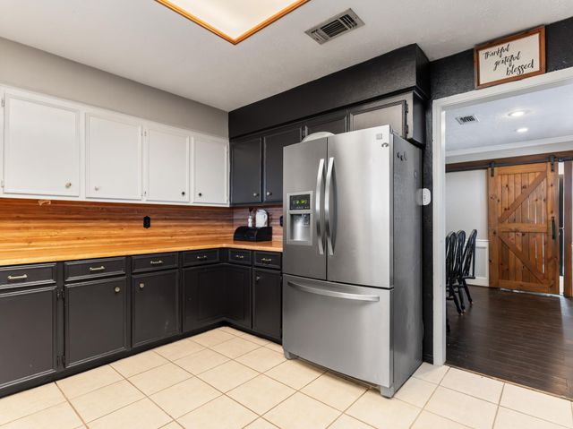 15924 Fm 442 Road, Needville, TX 77461