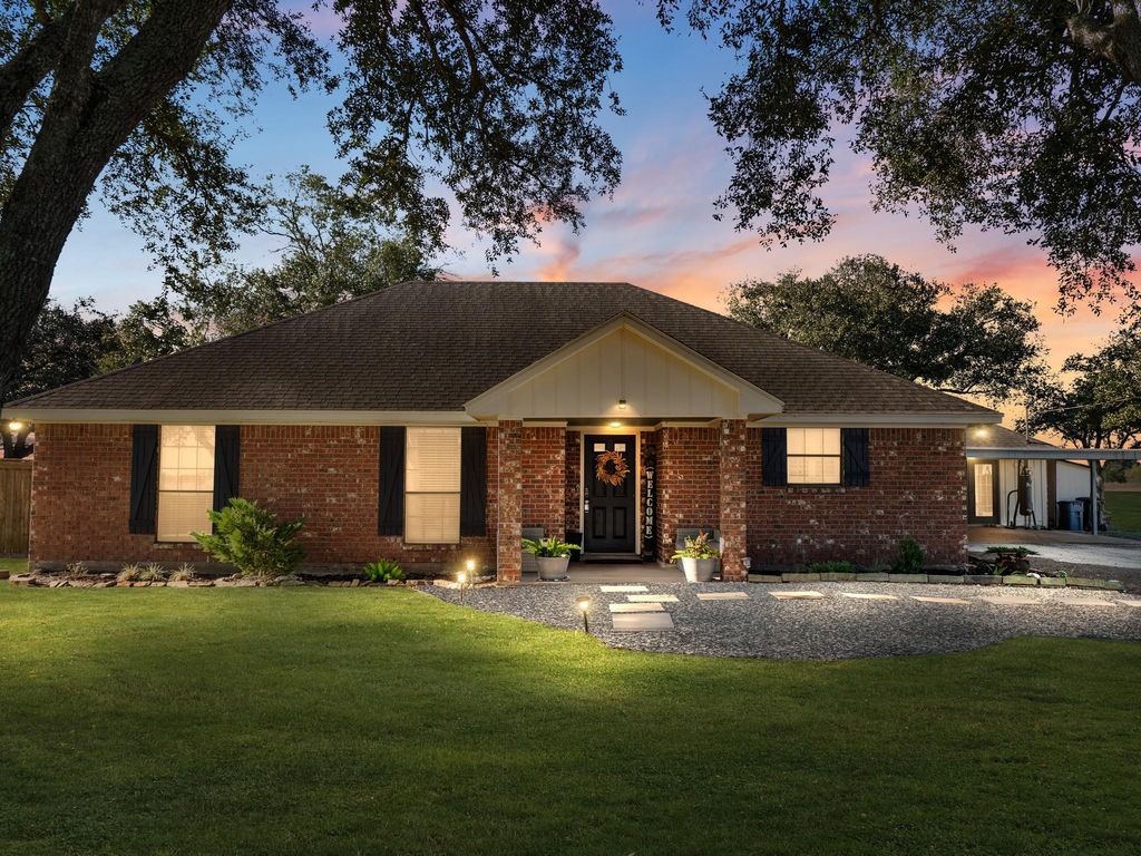 15924 Fm 442 Road, Needville, TX 77461