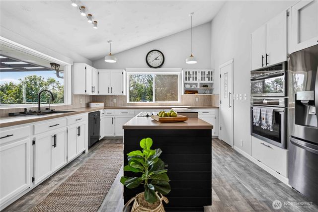 231 Ring Road, Kalama, WA 98625