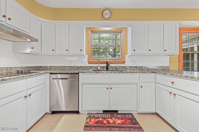 373 Tremont Road, Akron, OH 44313