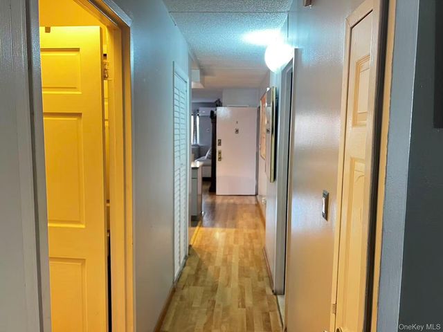 75-22 Parsons Boulevard D3, Fresh Meadows, NY 11366