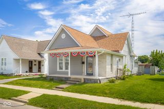1709 Cottage Avenue, Columbus, IN 47201