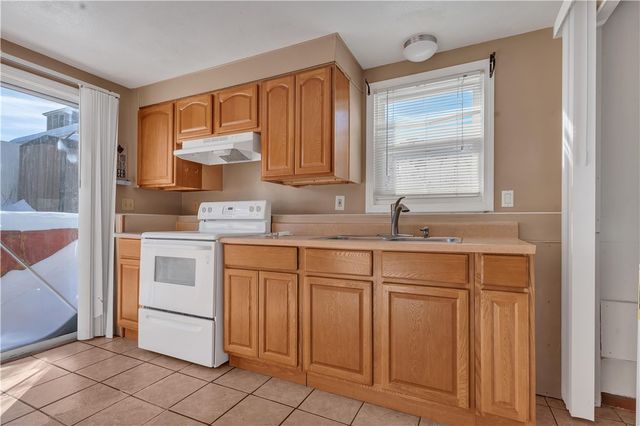 66 Silver Lake Avenue, Providence, RI 02909