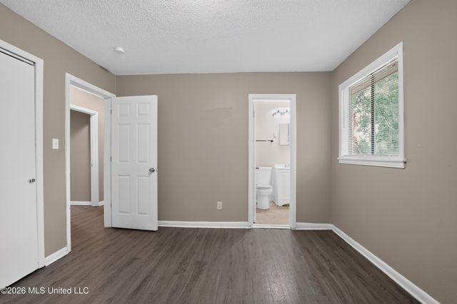 133 Queen Victoria Lane, Jackson, MS 39209