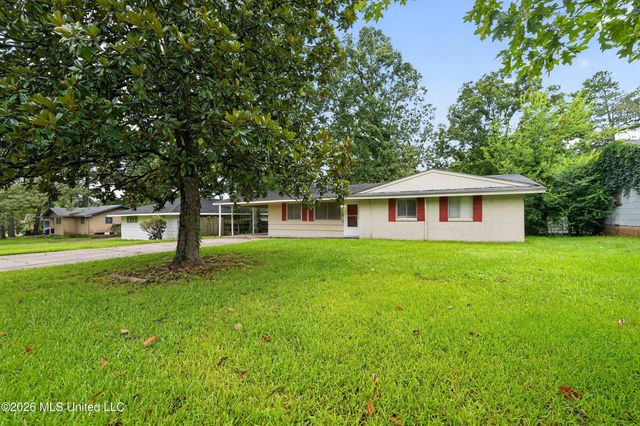 133 Queen Victoria Lane, Jackson, MS 39209