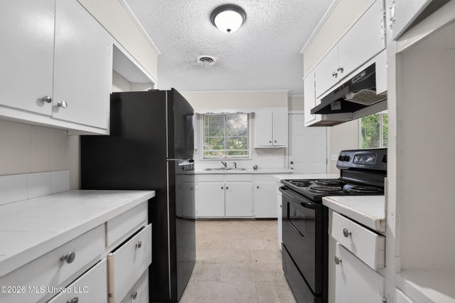 133 Queen Victoria Lane, Jackson, MS 39209