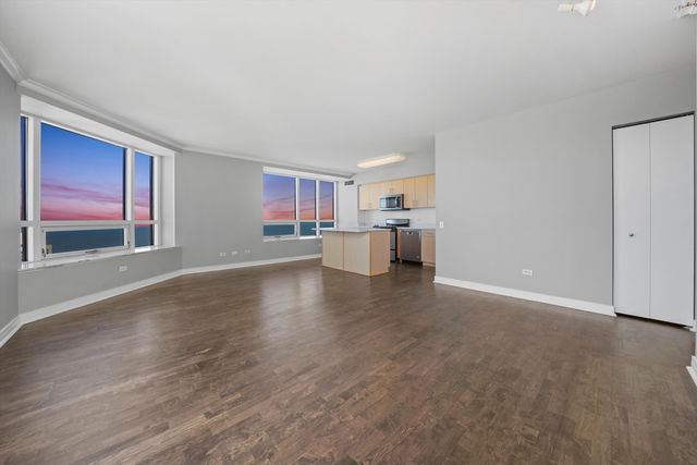 512 N McClurg Court 5801, Chicago, IL 60611