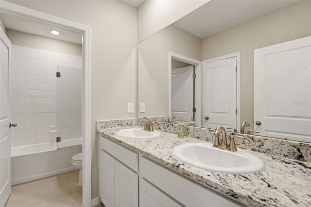 5715 WOODLAND SAGE DRIVE, Sarasota, FL 34238