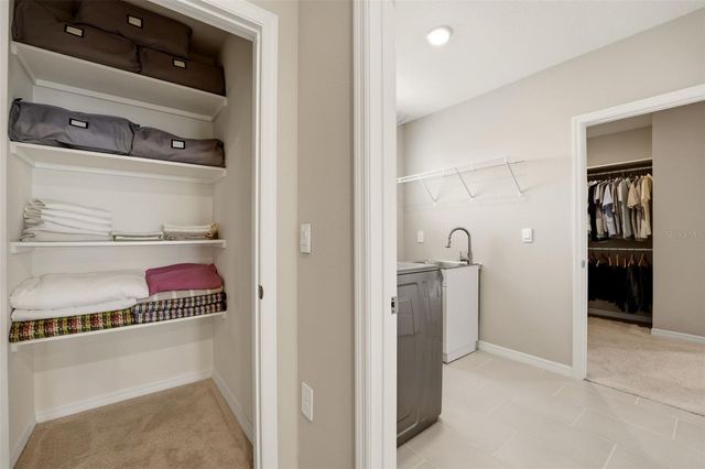 5715 WOODLAND SAGE DRIVE, Sarasota, FL 34238