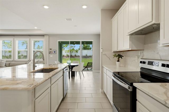 5715 WOODLAND SAGE DRIVE, Sarasota, FL 34238