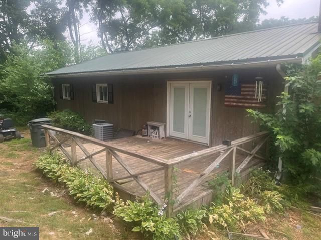218 LAY, Delta, PA 17314