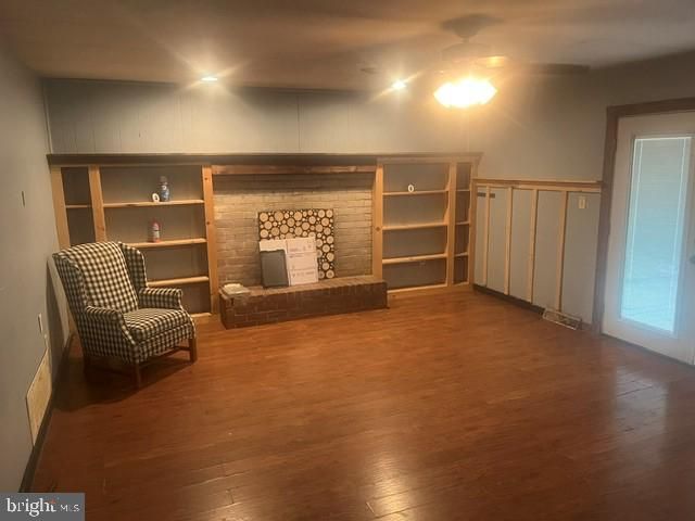 218 LAY, Delta, PA 17314