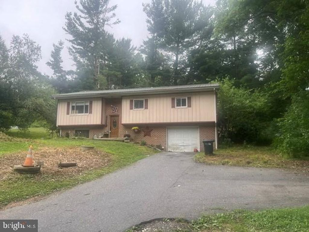 218 LAY, Delta, PA 17314