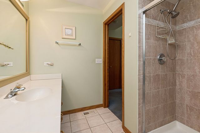 8966 Jeanie Lane, Frankfort, IL 60423