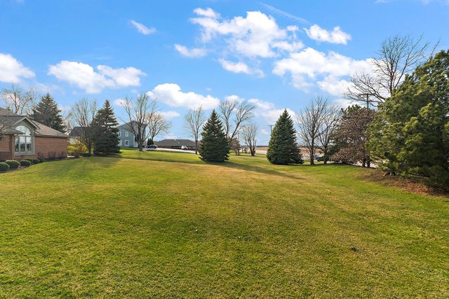 8966 Jeanie Lane, Frankfort, IL 60423