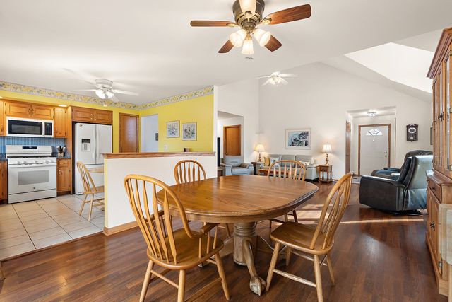 8966 Jeanie Lane, Frankfort, IL 60423