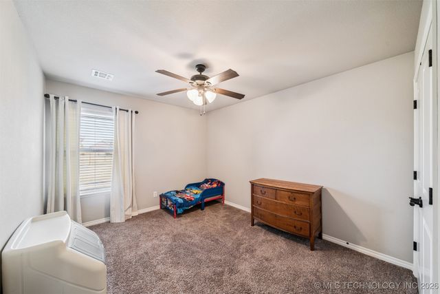 26889 E 143rd Street S, Coweta, OK 74429