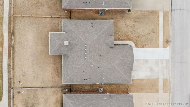 26889 E 143rd Street S, Coweta, OK 74429