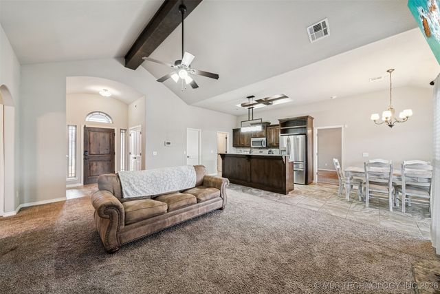 26889 E 143rd Street S, Coweta, OK 74429