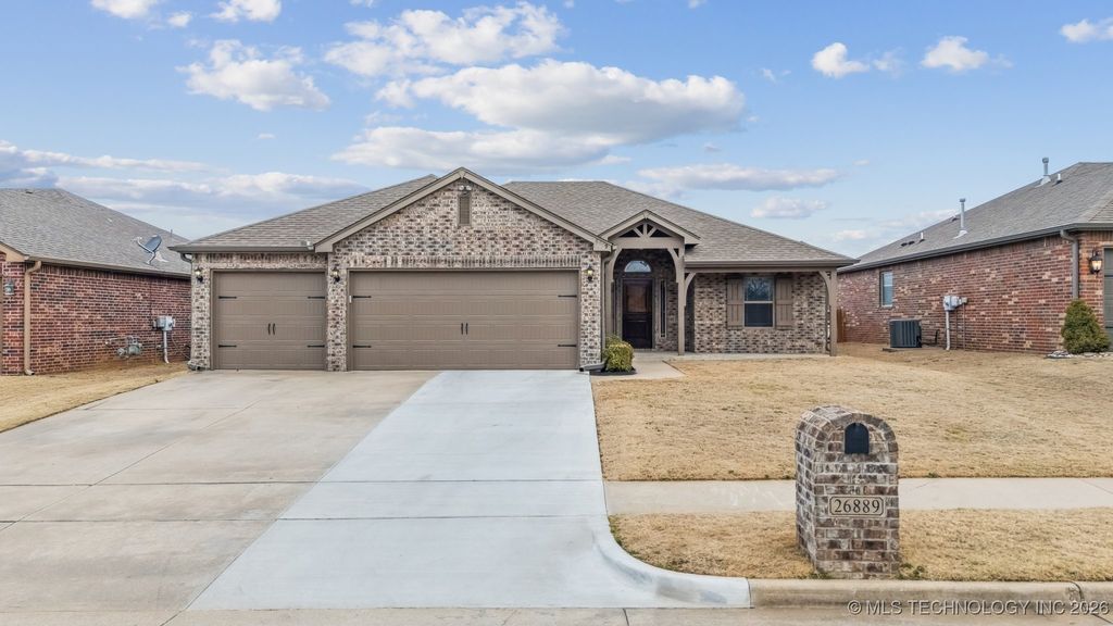 26889 E 143rd Street S, Coweta, OK 74429