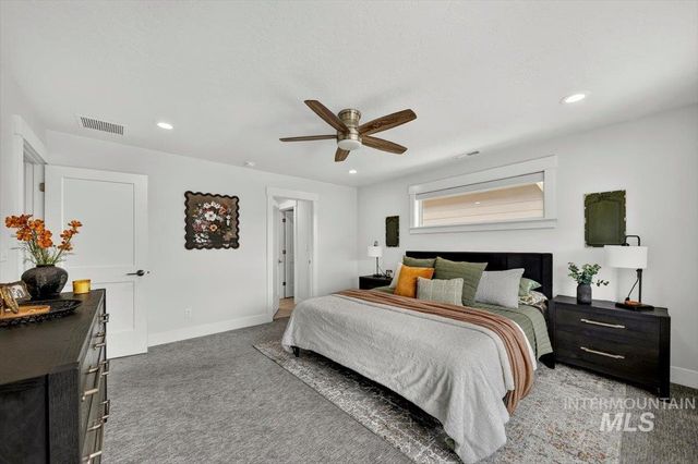 1428 E Star Dr, Meridian, ID 83646