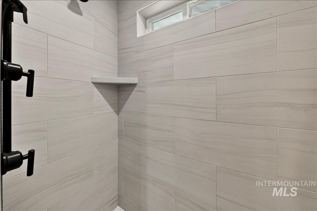 1428 E Star Dr, Meridian, ID 83646
