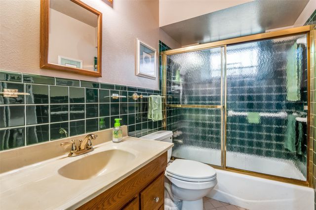 2826 Marbella Lane, Dallas, TX 75228