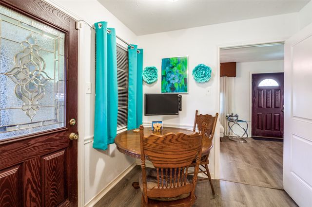 2826 Marbella Lane, Dallas, TX 75228