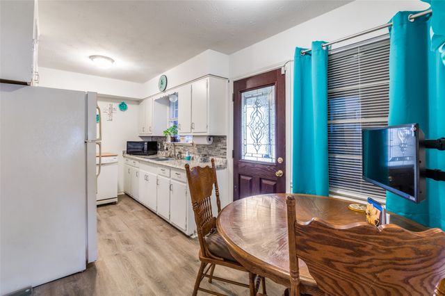 2826 Marbella Lane, Dallas, TX 75228