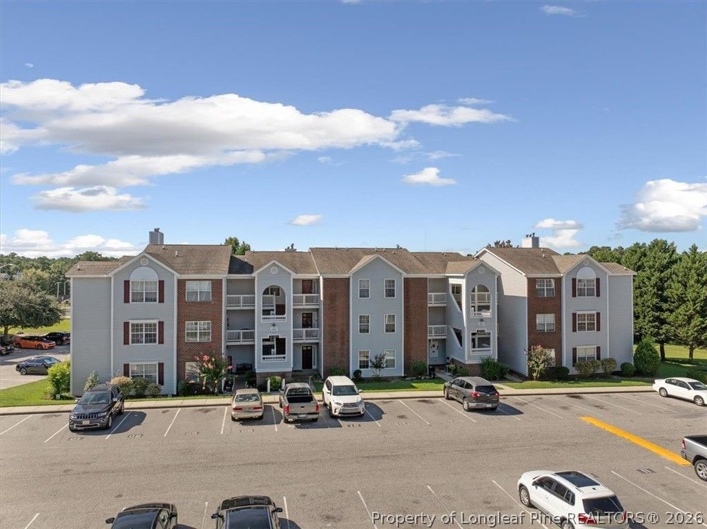 250 Waterdown Drive 12, Fayetteville, NC 28314 — exterior