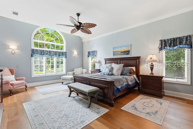 13 Balmoral Pl, Hilton Head Island, SC 29926