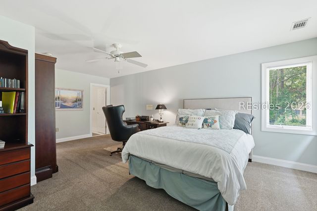 13 Balmoral Pl, Hilton Head Island, SC 29926