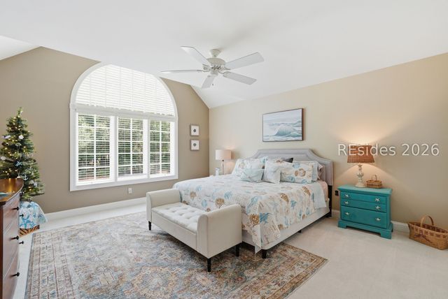 13 Balmoral Pl, Hilton Head Island, SC 29926
