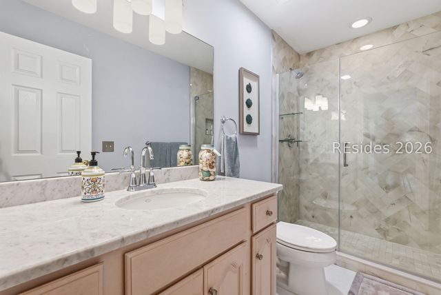 13 Balmoral Pl, Hilton Head Island, SC 29926
