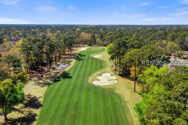 13 Balmoral Pl, Hilton Head Island, SC 29926