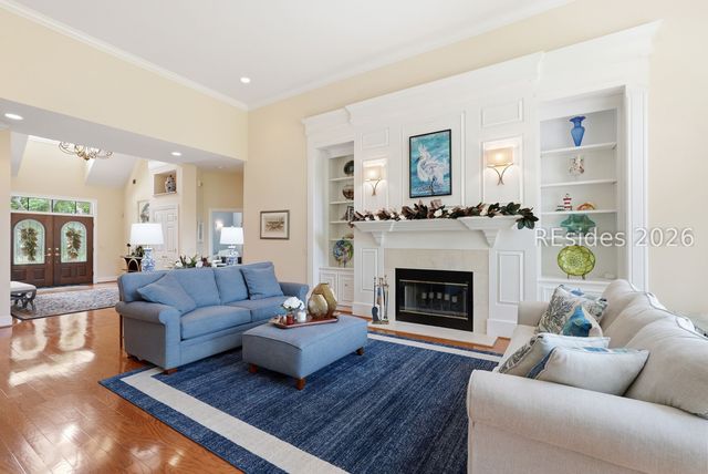 13 Balmoral Pl, Hilton Head Island, SC 29926