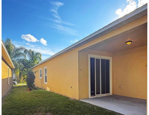 2887 MOONSTONE BEND, Kissimmee, FL 34758