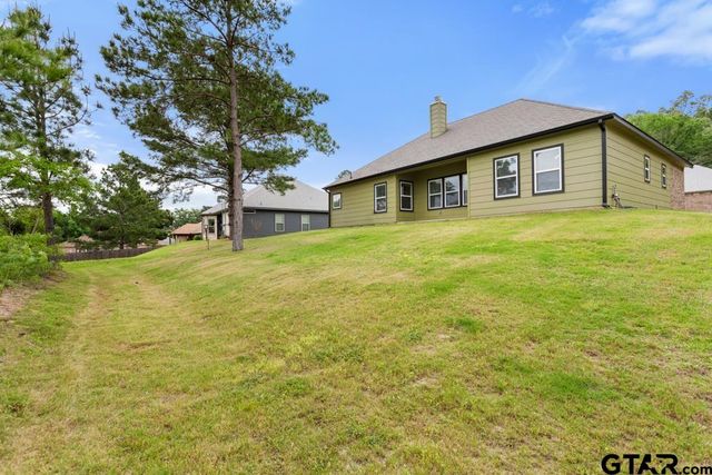 14127 Donna Dr, Brownsboro, TX 75756