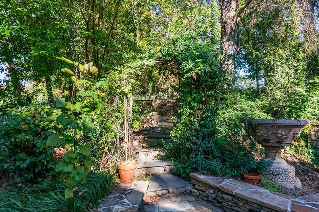 640 Belgrave Lane, Tucker, GA 30084