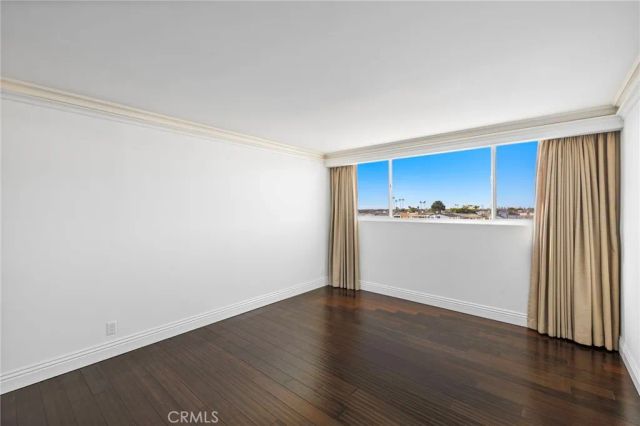 310 Fernando Street 307, Newport Beach, CA 92661