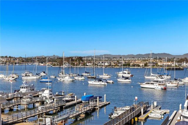 310 Fernando Street 307, Newport Beach, CA 92661