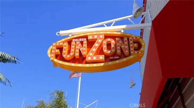 310 Fernando Street 307, Newport Beach, CA 92661