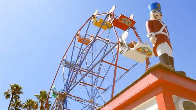 310 Fernando Street 307, Newport Beach, CA 92661