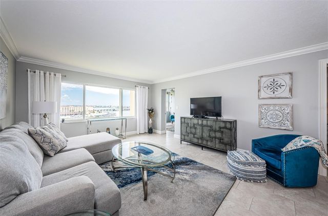 4775 COVE CIRCLE 904, St Petersburg, FL 33708